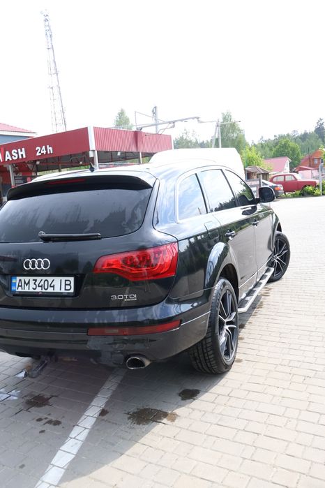 Продам Audi Q7 3.0 TDI