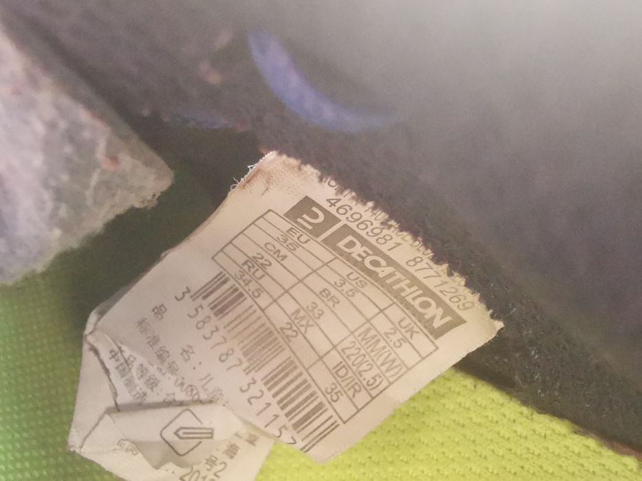 Korki do piłki nożnej dziecięce roz. . 35 Kipsta