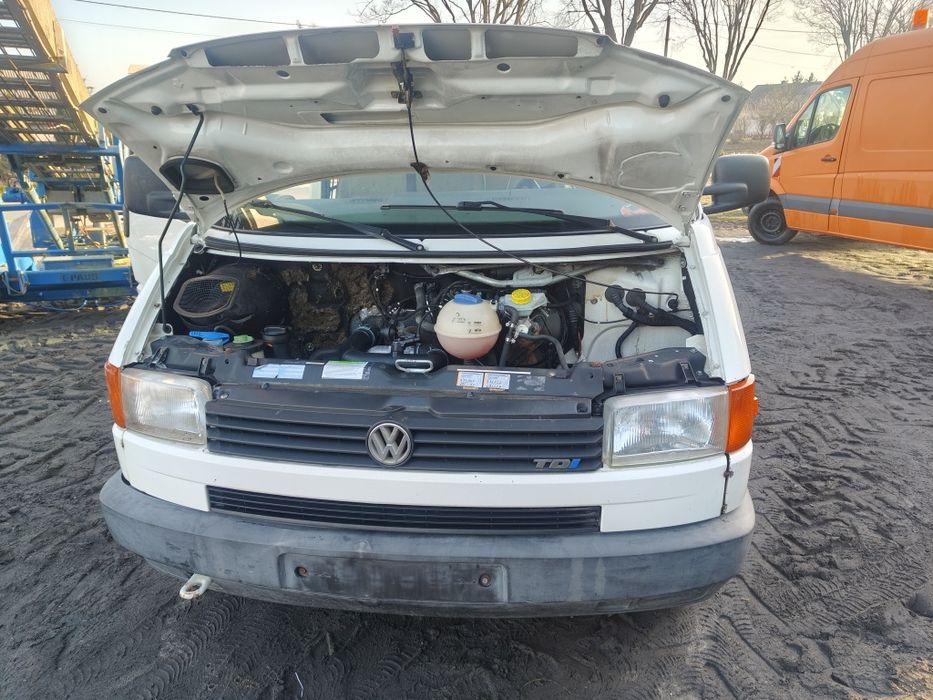 VW t4 9 osobowy 2,5tdi