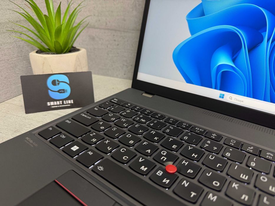 Ryzen 7/16"/512gb ssd/16gb ddr5/Стильний ноутбук Lenovo P16s gen1
