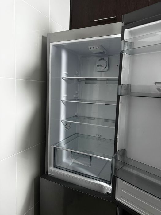 Frigorífico Telefunken usado meio ano