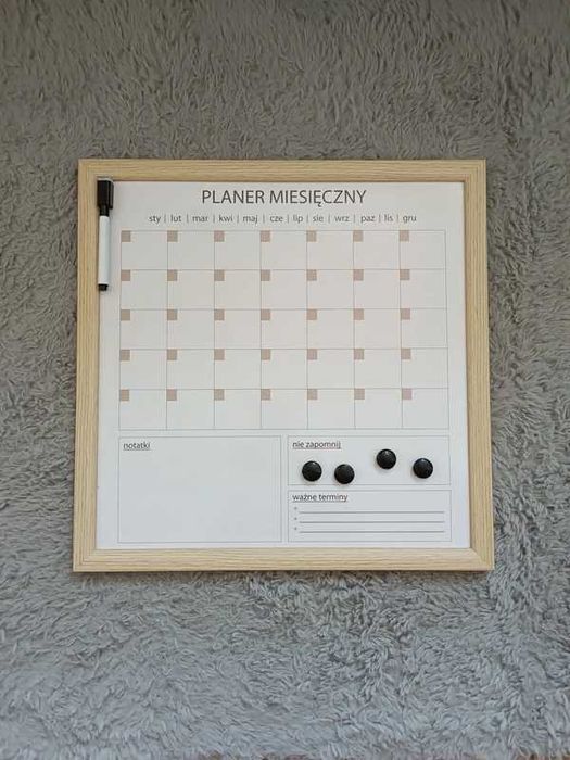 Planer miesięczny ścienny