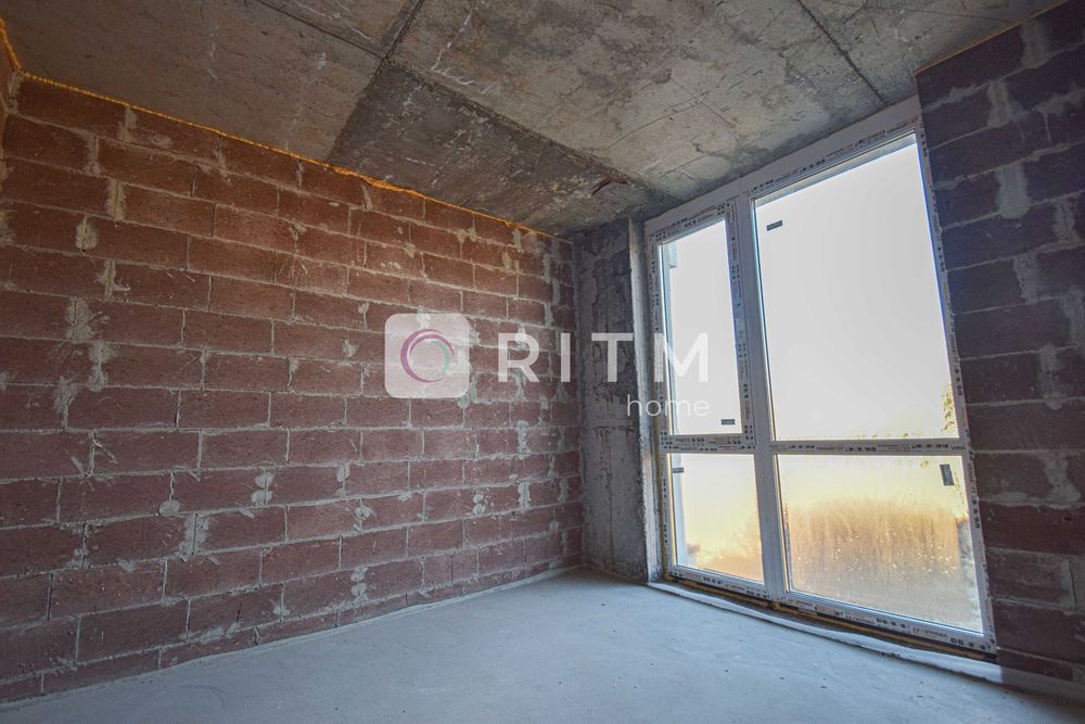 Простора 2-к квартира 64.4 м² у зданому ЖК "Варшавський Deluxe"