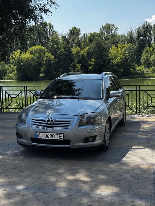 Toyota Avensis T25