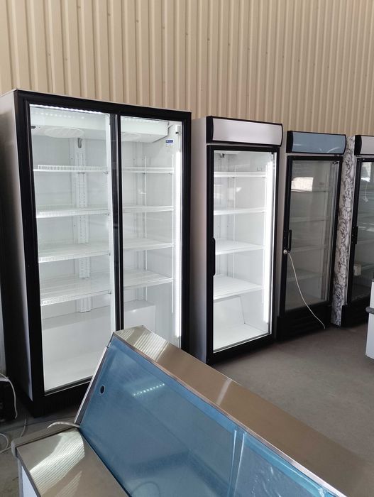 холодильный шкаф "Omega " " Extra large " и другие Б.У. шкафы -витрины