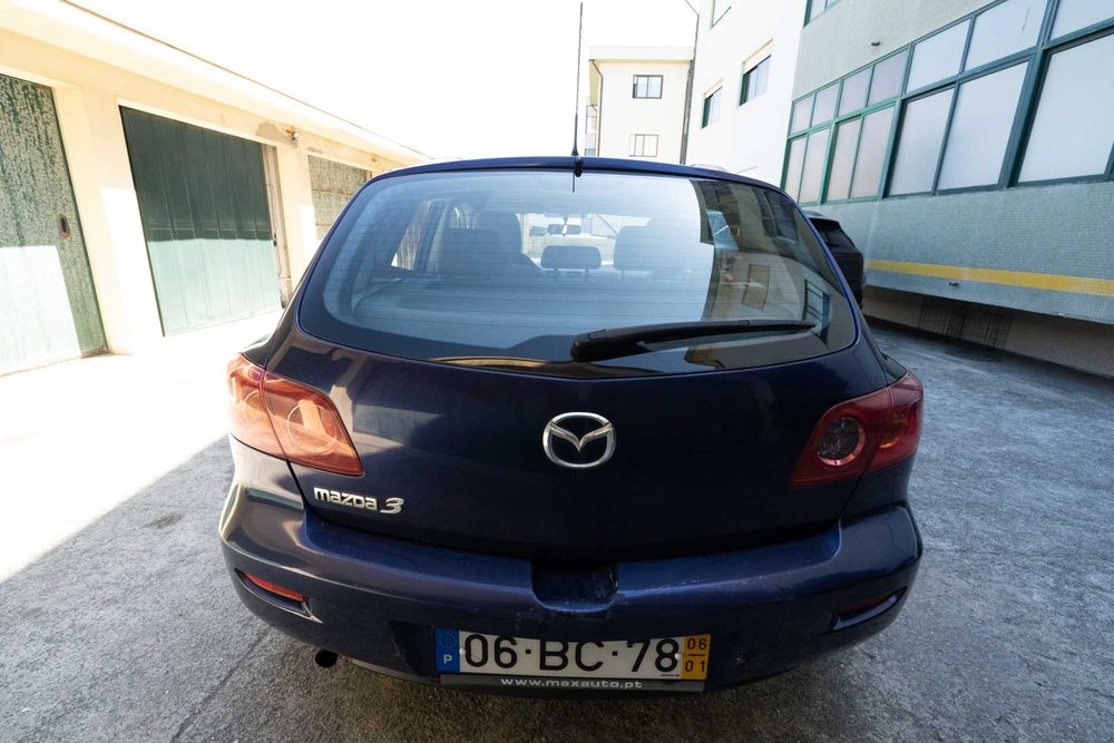 Mazda 3 Hatchback (BK) Gasolina 1.4i (2006)