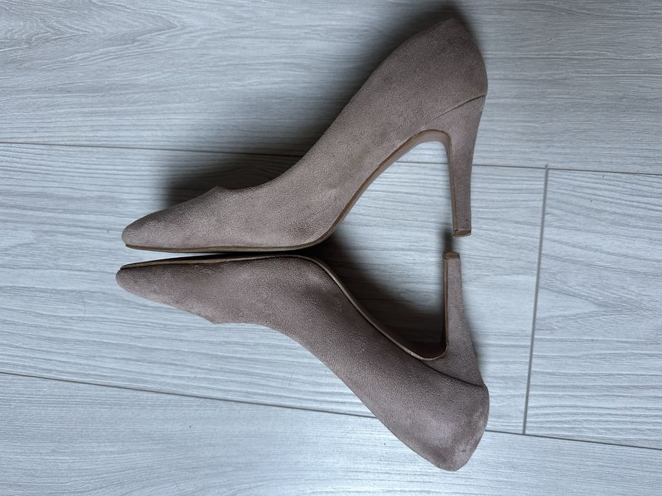 Туфлі на шпильці 38 розмір