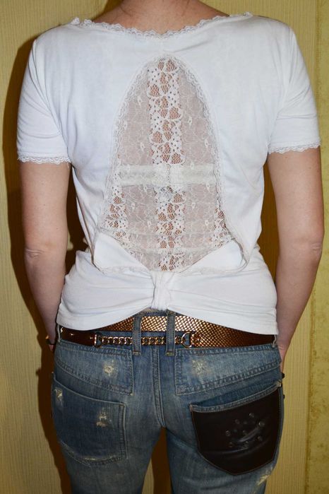 Футболка с иконой и гипюром Celyn B Elisabetta Franchi