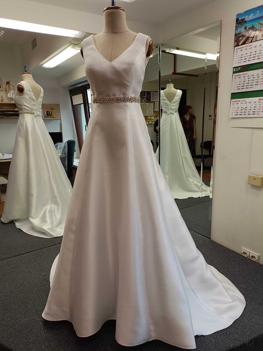 Suknia ślubna jedwab mikado