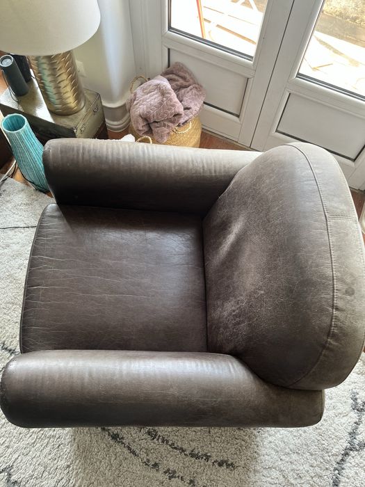 Poltrona de pele Area