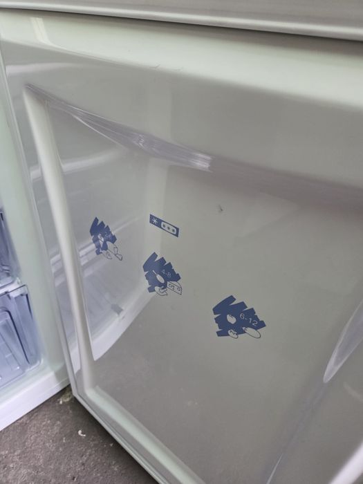 Arca congeladora vertical de gavetas