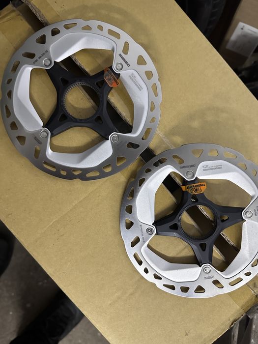 Tarcze shimano mt800