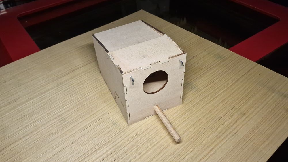 Ninhos de qualidade para diamante gold