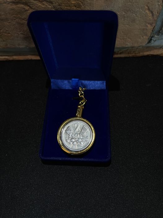 Brelok złoty kolekcjonerski moneta 2 zł na jagody PRL