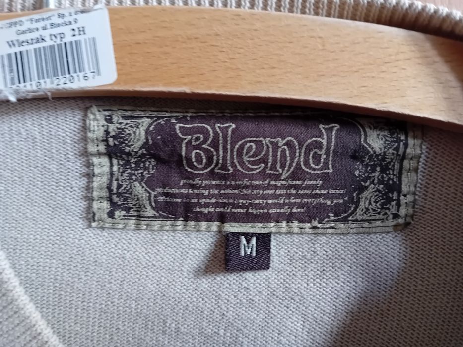 Sweter Blend . M