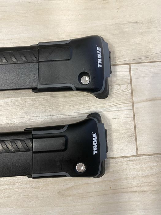 Thule wingbar edge 9584 black  Vw b6 b7 Skoda  Audi A4  Volvo xc90