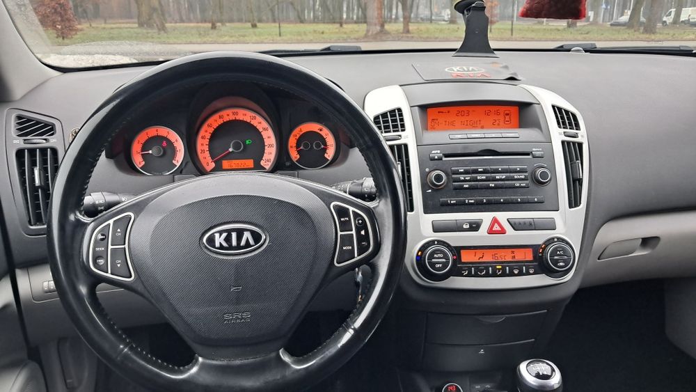 Kia ceed 1,6 benzyna + gaz