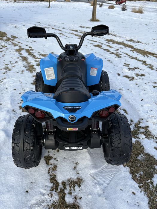 Quad na akumulator elektryczny pojazd autko