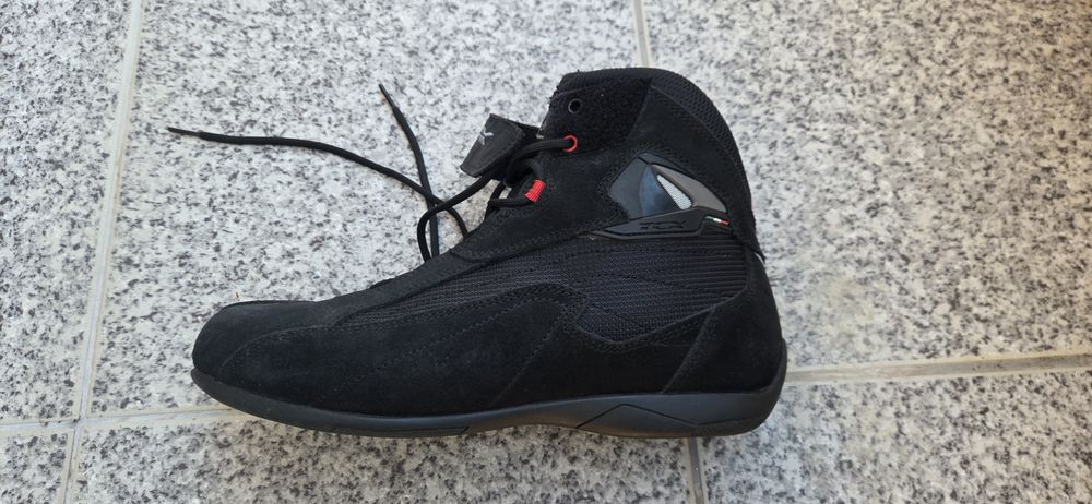 TCX Pulse botas moto