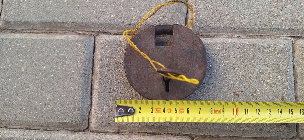 Cadeado aloquete antigo portao