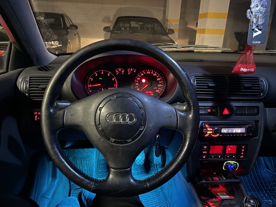 Audi a 3 8 l z gazem