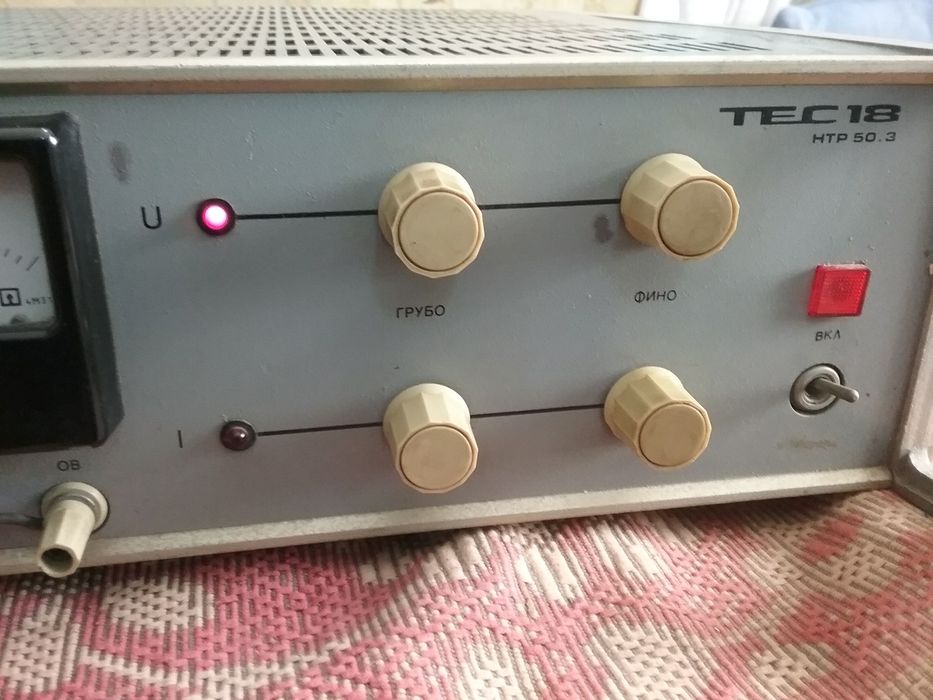 Источник питания регулируемый стабилизированный ТЕС18 (ТЭС18), 50В, 3А