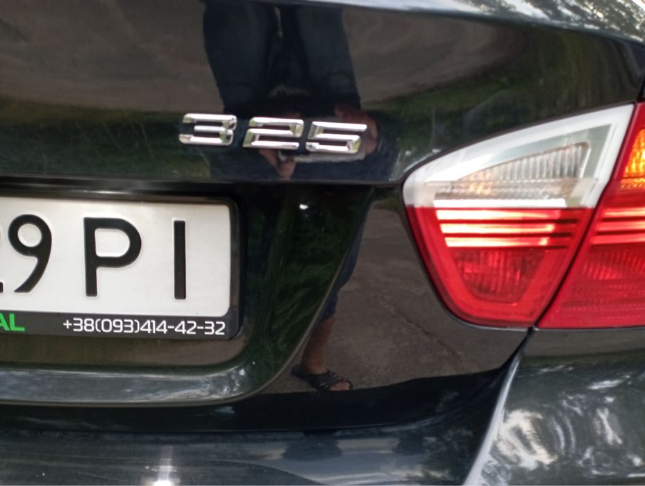 Продам Bmw E90 325i