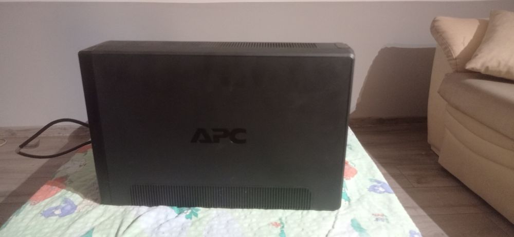 Ups  zasilacz awaryjny