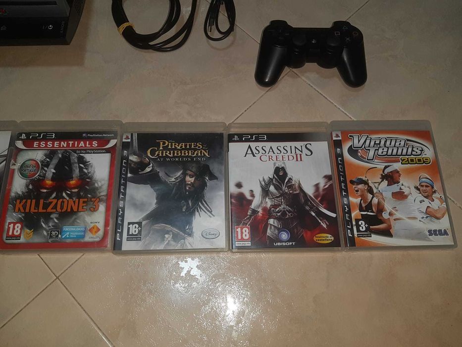 PS3 com 7 Jogos e 1 comando sony original