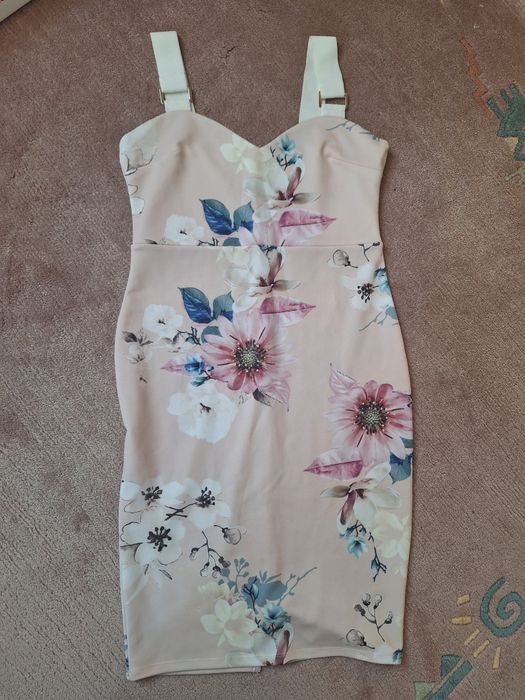 Sukienka letnia Lipsy London rozm.40