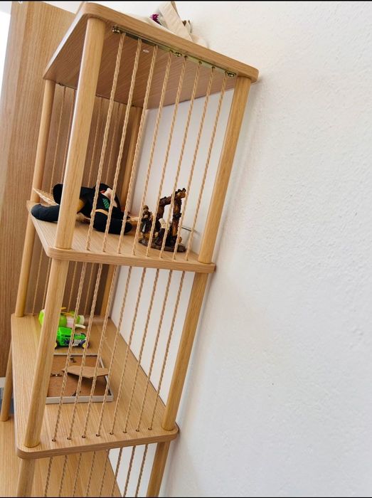Estantes, kalax com pés/suporte em metal Ikea e estante homa