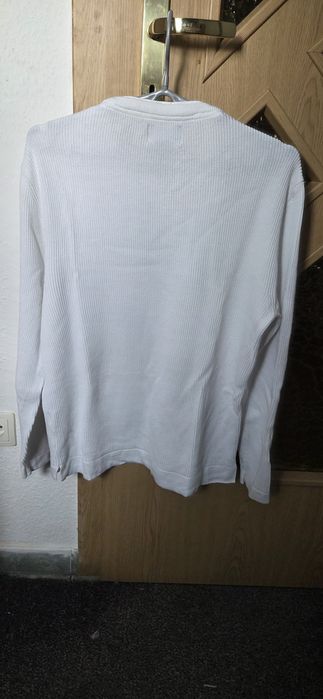 Biala bluza sweter pull&bear S