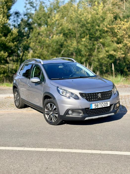 Peugeot 2008 1.2 PureTech 110 - Allure