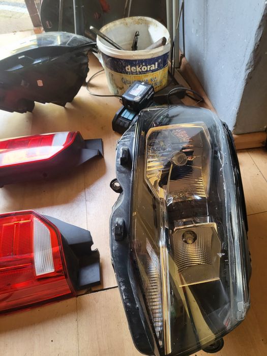 Lampy przód tył transporter t6