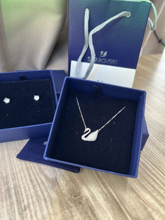 Підвіска Swarovski Iconic Swan