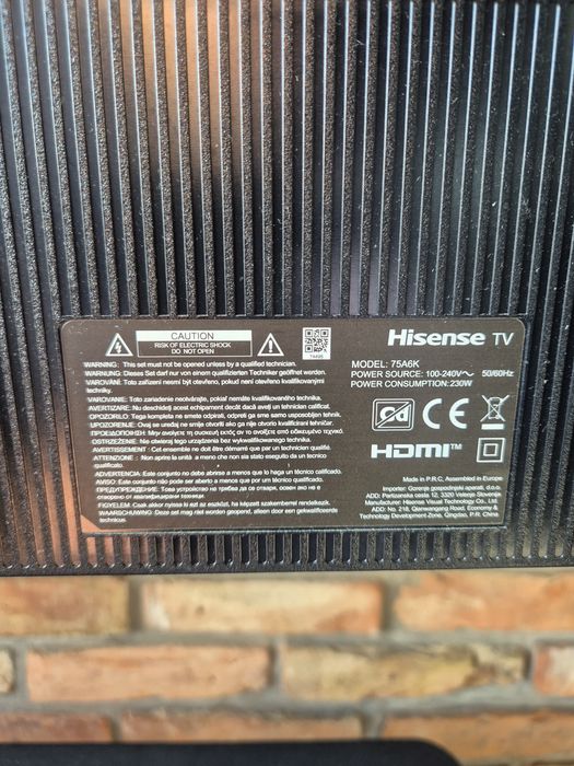 Telewizor Hisense 75A6K, z podstawą  stan idealny