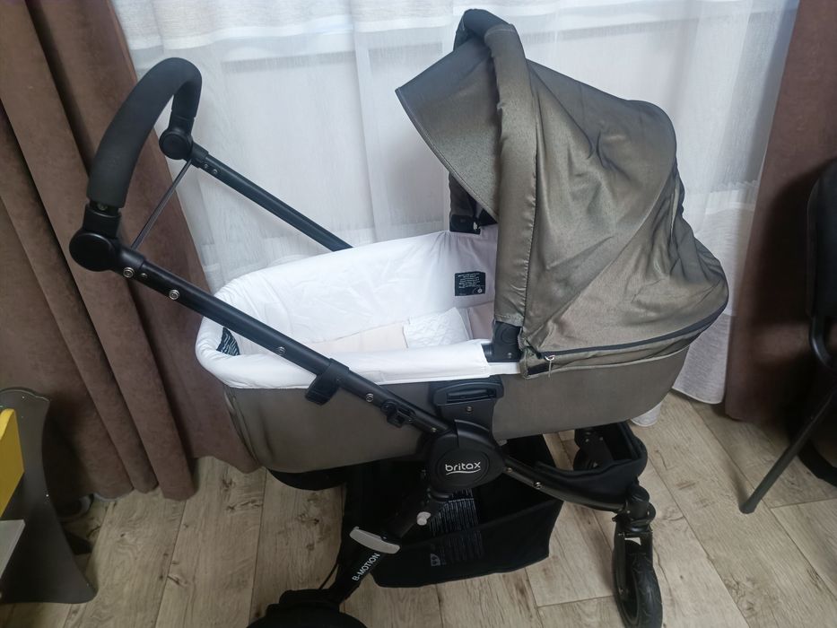 Коляска 2 в 1 Britax b-motion 4