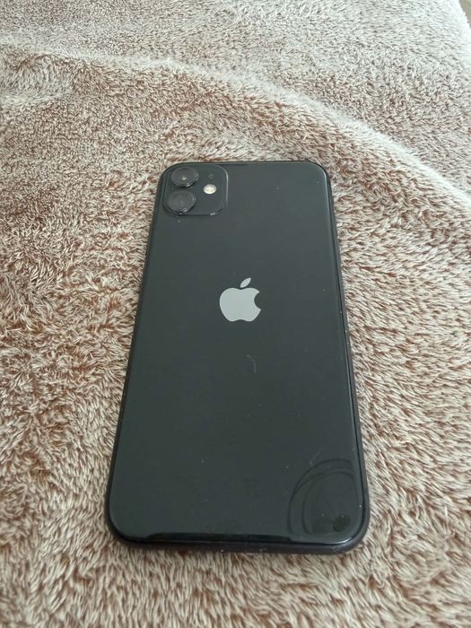 Iphone 11 64gb  kondycja 75%