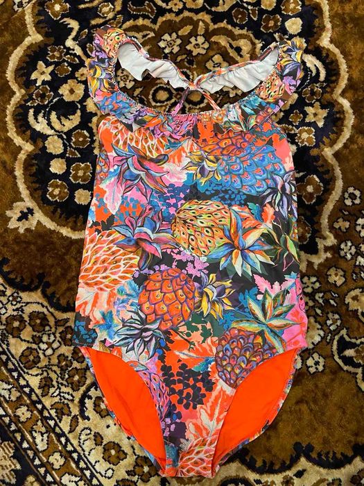 Купальник для девочки на рост 146, 152, 157 см в отличном состоянии