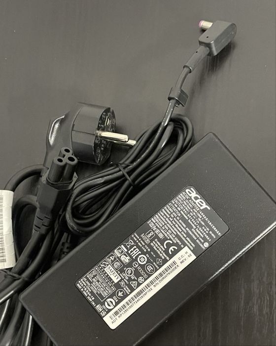 Zasilacz ladowarka Acer laptop