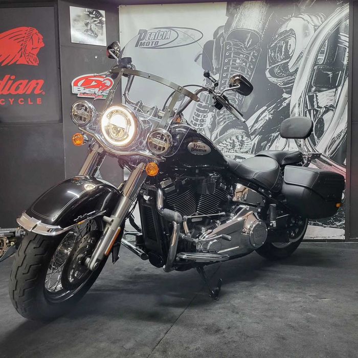 Harley Davidson  Softail Heritage  Classic 114