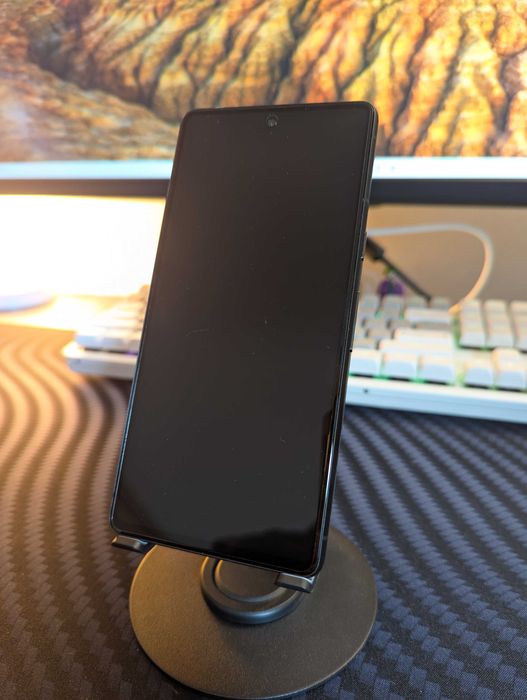 Google Pixel 7 256GB Czarny + Akcesoria