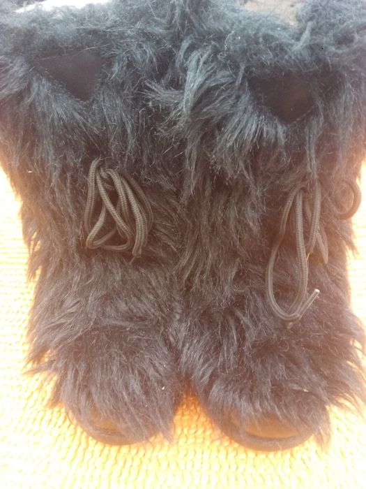 Пухнастики, щоб не мерзнути коли нема тепла