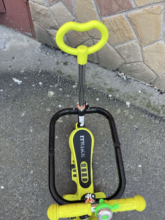 Машинка толокар-штовхач, самокат