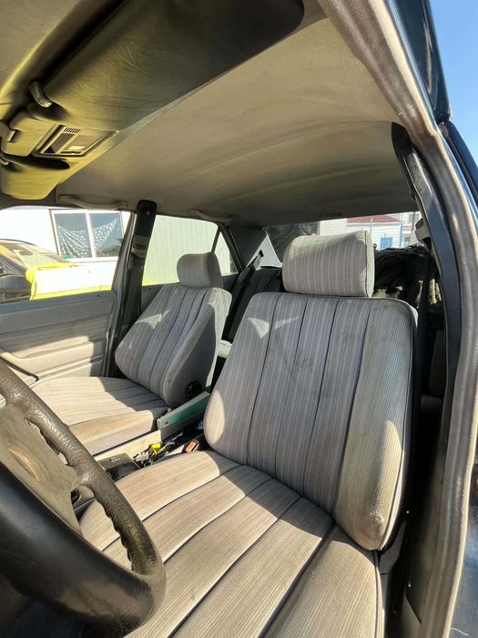 Mercedes-Benz E 250 W124