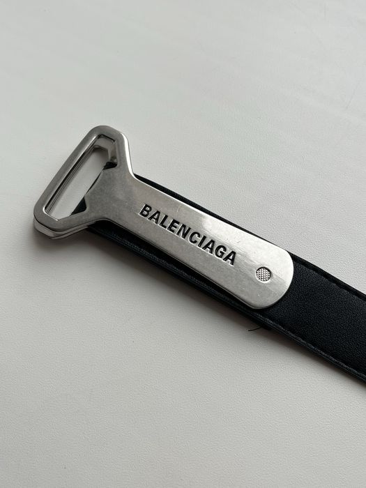 Ремінь Balenciaga откривашка
