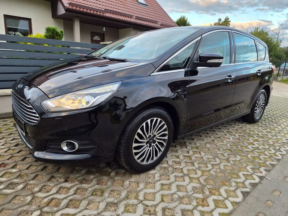 Ford S-Max
