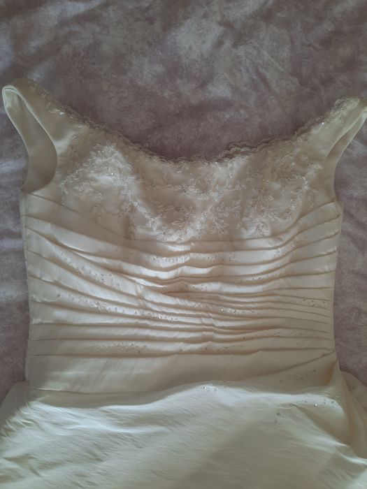 Vestido de Noiva M/ 36-38, cor Pérola, do atelier Princesa de Sonho