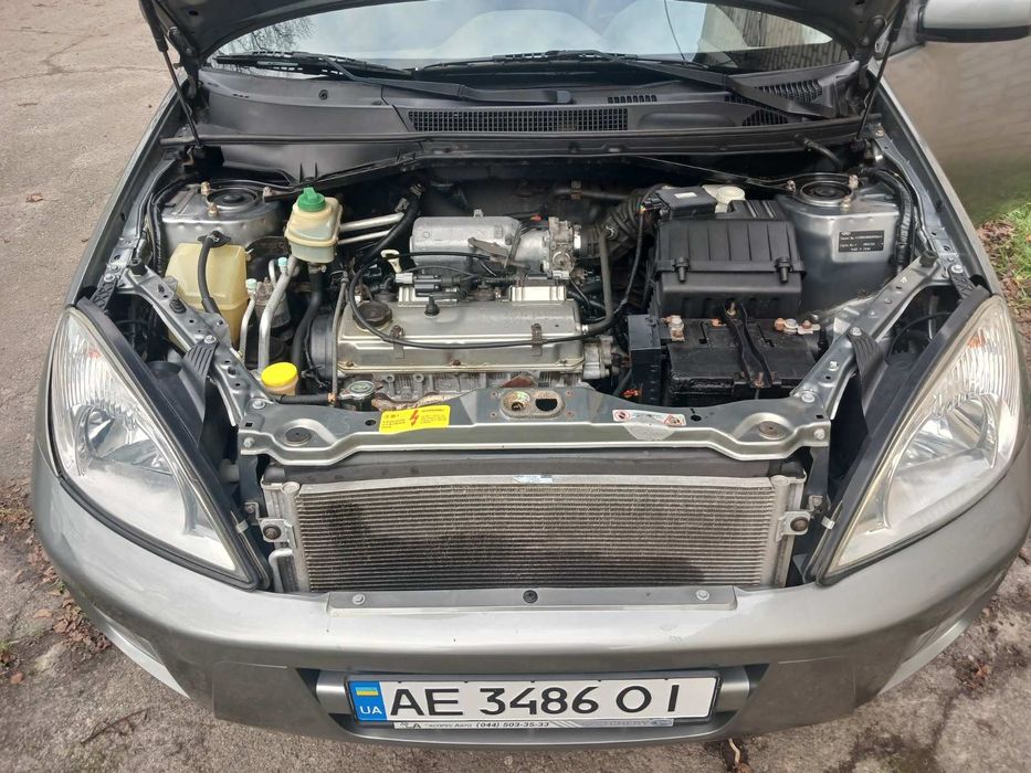 Продам автомобіль черрі тіго 2008р коробка автомат