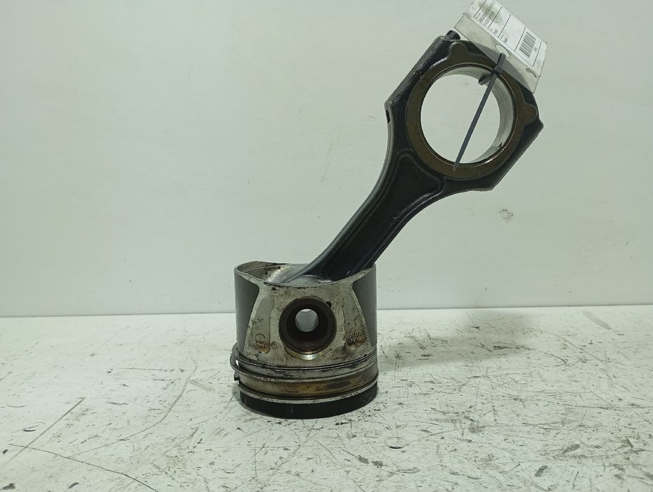 Pistão de motor MERCEDES-BENZ Classe A (W176)
